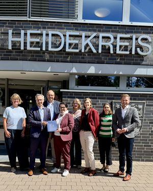 Förder-Bescheidübergabe für TRENDS HK 2030 ©Deltaland